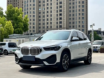 BMW X1 2020 sDrive25Li Leading Model купить на сайте DeffCars