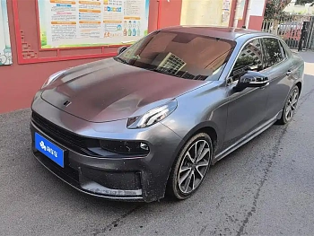 Lynk & Co 03 2019 model 1.5TD DCT Power Edition Guo VI купить по цене 1 909 014 ₽  на сайте DeffCars