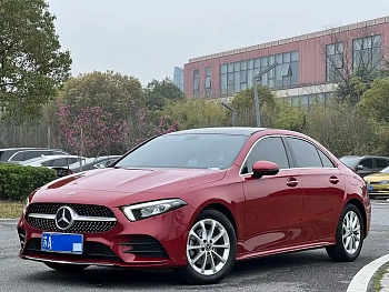 Mercedes-Benz A-Class 2022 Facelift A 200 L Sports Sedan Fashionable купить на сайте DeffCars