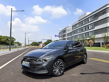 Golf 2021 280TSI DSG Pro купить по цене 2 030 068 ₽  на сайте DeffCars