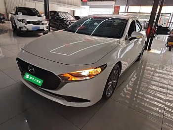 Mazda 3 Anksela 2021 2.0L Automatic Quality Engine Version купить по цене 2 118 100 ₽  на сайте DeffCars