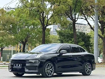 Lynk & Co 03 2021 2.0TD Automatic Champion Edition купить на сайте DeffCars