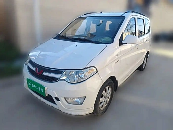 Hongguang 2015 1.5L S basic model National V купить на сайте DeffCars