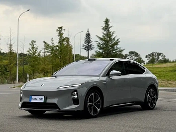 NIO ET5 2025 model 75kWh купить на сайте DeffCars