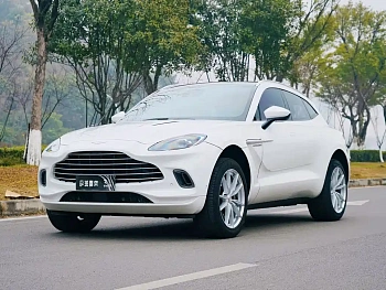 Aston Martin DBX 2022 3.0T STRAIGHT-SIX купить на сайте DeffCars