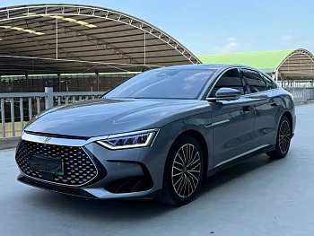 Han 2022 DM-i 121KM Exclusive Model купить по цене 2 240 831 ₽  на сайте DeffCars