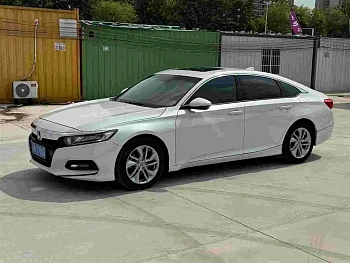 Accord 2021 260TURBO Luxury Starry Sky Limited Edition купить по цене 2 107 596 ₽  на сайте DeffCars