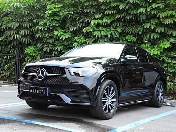 Mercedes-Benz GLE Coupe 2022 facelift GLE 350 4MATIC coupe SUV luxury model купить на сайте DeffCars