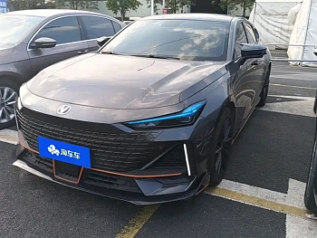 Changan UNI-V 2023 1.5T Sports Edition купить по цене 2 143 188 ₽  на сайте DeffCars