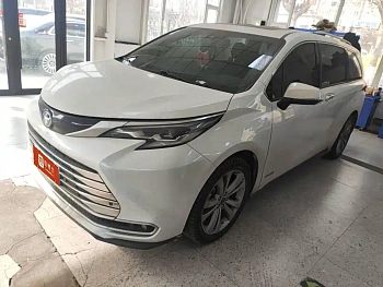 SIENNA 2023 2.5L Hybrid Premium Edition купить на сайте DeffCars