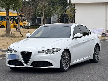 Giulia Juliet 2017 2.0T 280HP Luxury Edition купить на сайте DeffCars