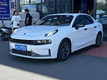 Lynk & Co 03 2022 model 1.5TD DCT Plus купить по цене 2 079 985 ₽  на сайте DeffCars