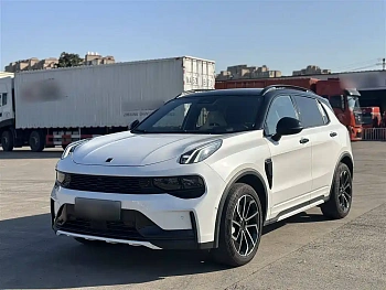 Lynk & Co 01 EM-P 2023 model 1.5TD EM-P Morning Edition купить по цене 2 244 215 ₽  на сайте DeffCars