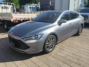 Qin PLUS 2021 DM-i 55KM flagship model купить по цене 1 809 711 ₽  на сайте DeffCars