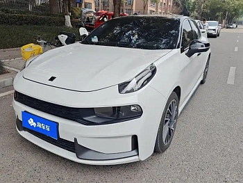 Lynk & Co 03 2021 model 2.0TD automatic power Plus купить по цене 2 102 500 ₽  на сайте DeffCars