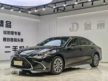 Lexus ES 2023 200 Excellence Edition купить на сайте DeffCars