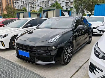 Lynk & Co 03 2019 1.5TD DCT version Guo VI купить по цене 1 750 104 ₽  на сайте DeffCars