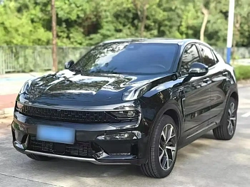 Lynk & Co 05 2020 2.0TD Four-wheel drive Plus купить по цене 2 249 372 ₽  на сайте DeffCars