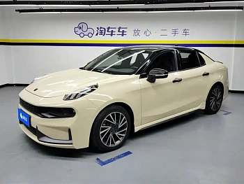 Lynk & Co 03 2022 model 2.0TD DCT Plus купить по цене 2 222 887 ₽  на сайте DeffCars