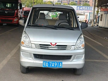 Wuling Rongguang S 2021 1.2L standard air-conditioned version 5-seat LSI купить на сайте DeffCars