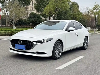 Mazda3 Angkesela 2021 2.0L Automatic Premium Edition купить на сайте DeffCars