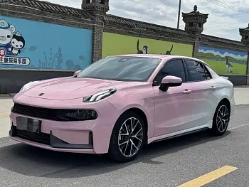 Lynk & Co 03 2022 model 1.5TD DCT Power Pro купить по цене 1 827 173 ₽  на сайте DeffCars