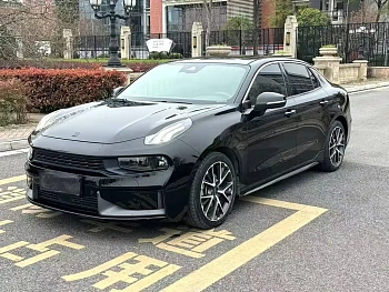 Lynk & Co 03 2020 1.5TD DCT Power Pro Edition купить по цене 1 810 297 ₽  на сайте DeffCars