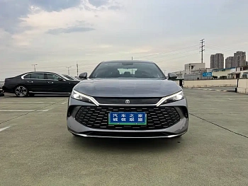 Qin L 2024 DM-i 80KM transcendent купить по цене 2 251 688 ₽  на сайте DeffCars