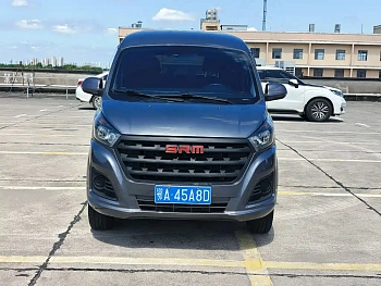 Golden Hiace M Classic 2023 1.5L Traveling Lion Bus 5/6/7 Seats купить на сайте DeffCars