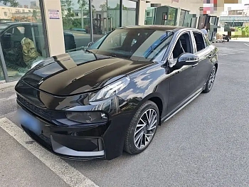 Lynk & Co 03 2022 model 1.5TD DCT Plus купить по цене 1 888 570 ₽  на сайте DeffCars