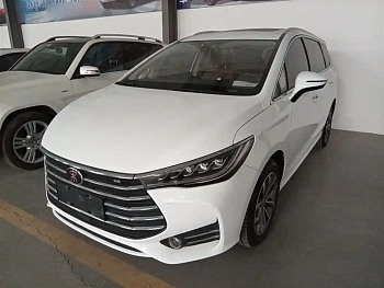 Song MAX 2019 1.5T automatic smart connected Ruiyi sunroof type 6 seats National V купить на сайте DeffCars