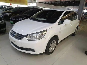 Venucia R50 2013 1.6L manual fashion version купить на сайте DeffCars