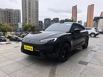 Wenjie M5 2025 extended range Ultra rear-wheel drive version купить на сайте DeffCars