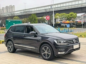 Tiguan L 2020 330TSI automatic two-wheel drive panoramic comfort version National VI купить на сайте DeffCars
