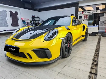 Porsche 911 2018 GT3 RS 4.0L купить на сайте DeffCars