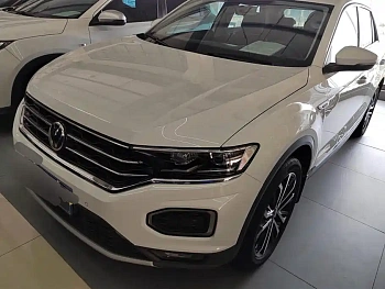 T-ROC Talk 2022 280TSI DSG Two-wheel drive Comfortable PLUS купить по цене 1 955 429 ₽  на сайте DeffCars