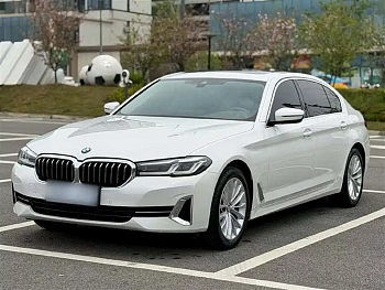 BMW 5 Series 2022 facelift 525Li luxury package купить на сайте DeffCars