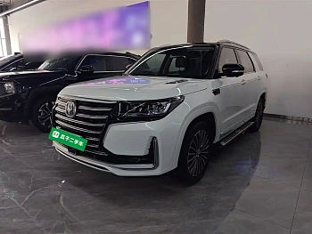 Changan CS95 2019 2.0T two-wheel drive luxury model купить на сайте DeffCars