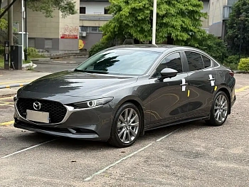 Mazda3 Angkesela 2022 2.0L automatic quality version купить на сайте DeffCars