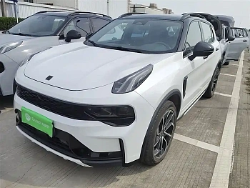Lynk & Co 01 2023 1.5TD EM-F AM купить на сайте DeffCars