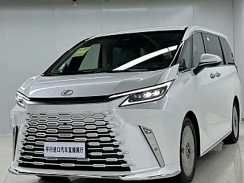 Lexus LM 2023 500h six-seat respected version купить по цене 32 027 245 ₽  на сайте DeffCars