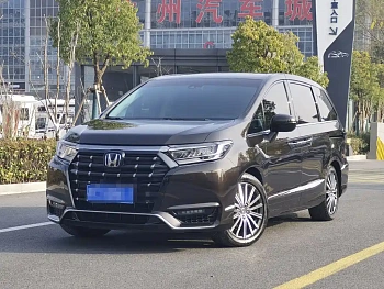 Alison 2022 2.0L e:HEV Deluxe Edition купить на сайте DeffCars
