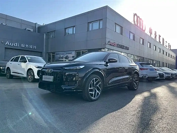 Audi Q6L Sportback e-tron 2026 first pilot version купить на сайте DeffCars