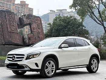 Mercedes-Benz GLA 2016 GLA 200 Dynamic купить на сайте DeffCars