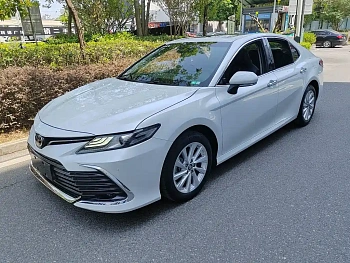 Camry 2021 2.0G Deluxe Edition купить на сайте DeffCars