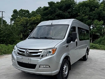 Yufeng 2020 2.5T V9 logistics vehicle long axis mid-roof 6-9 seats national V ZD25 купить на сайте DeffCars