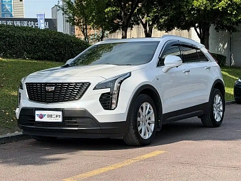 Cadillac XT4 2022 28T two-wheel drive fashion model купить на сайте DeffCars