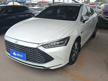 Qin PLUS 2021 DM-i 55KM Premium купить по цене 1 823 832 ₽  на сайте DeffCars