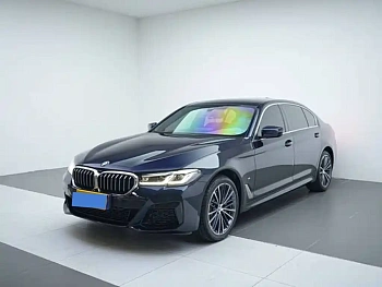 BMW 5 Series 2023 530Li Leading M Sports Package купить на сайте DeffCars