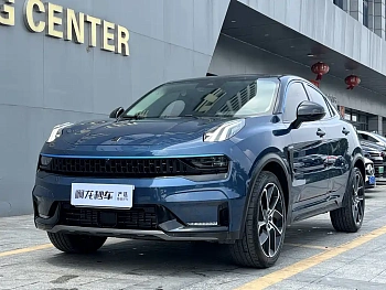 Lynk & Co 05 2022 2.0TD Two-wheel drive Halo купить по цене 2 441 990 ₽  на сайте DeffCars